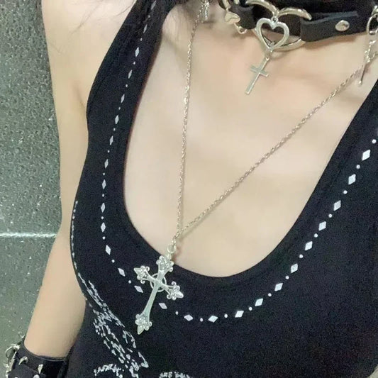 WANZHI New Goth Rose Cross Pendant Necklace – Large Silver Carved Sweater Chain Choker for Women